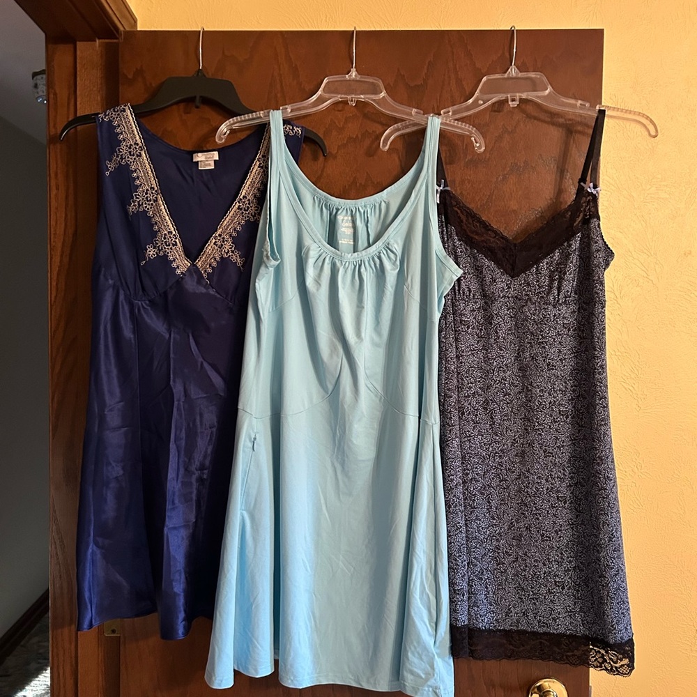 Elegant Women's 3 Nightgowns- Blue and Black